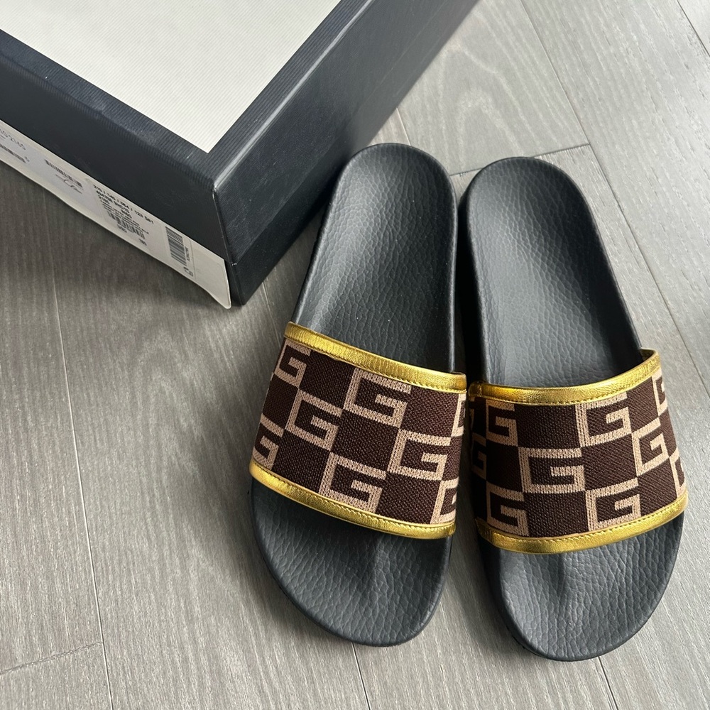 Gucci Pool Slides